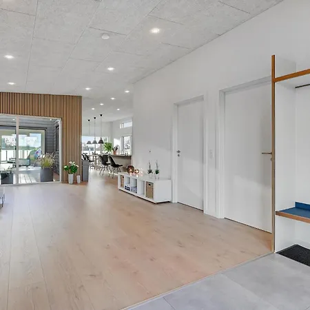 Lovely In With Wifi Ferienhaus